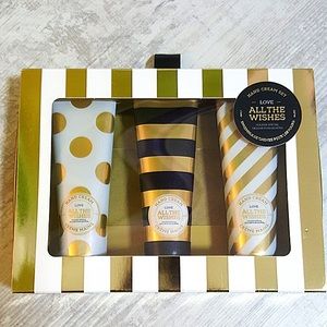 NEW The Face Shop Holiday Hand Cream Set